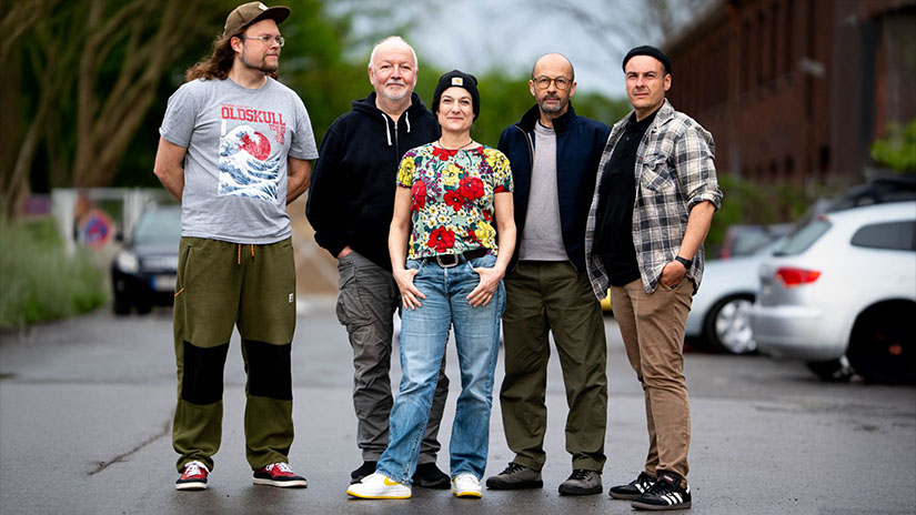 STEFFI K. ET CETERA – Konzert mit Überraschungslesung (v.l.n.r.: Philip Coenen, Alexander Wilde, Stefanie Kirsten, Heiko Nitsch, Maik Rosenkiewicz). Foto: Philip Coenen